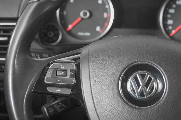 Volkswagen Touareg 16 из 33