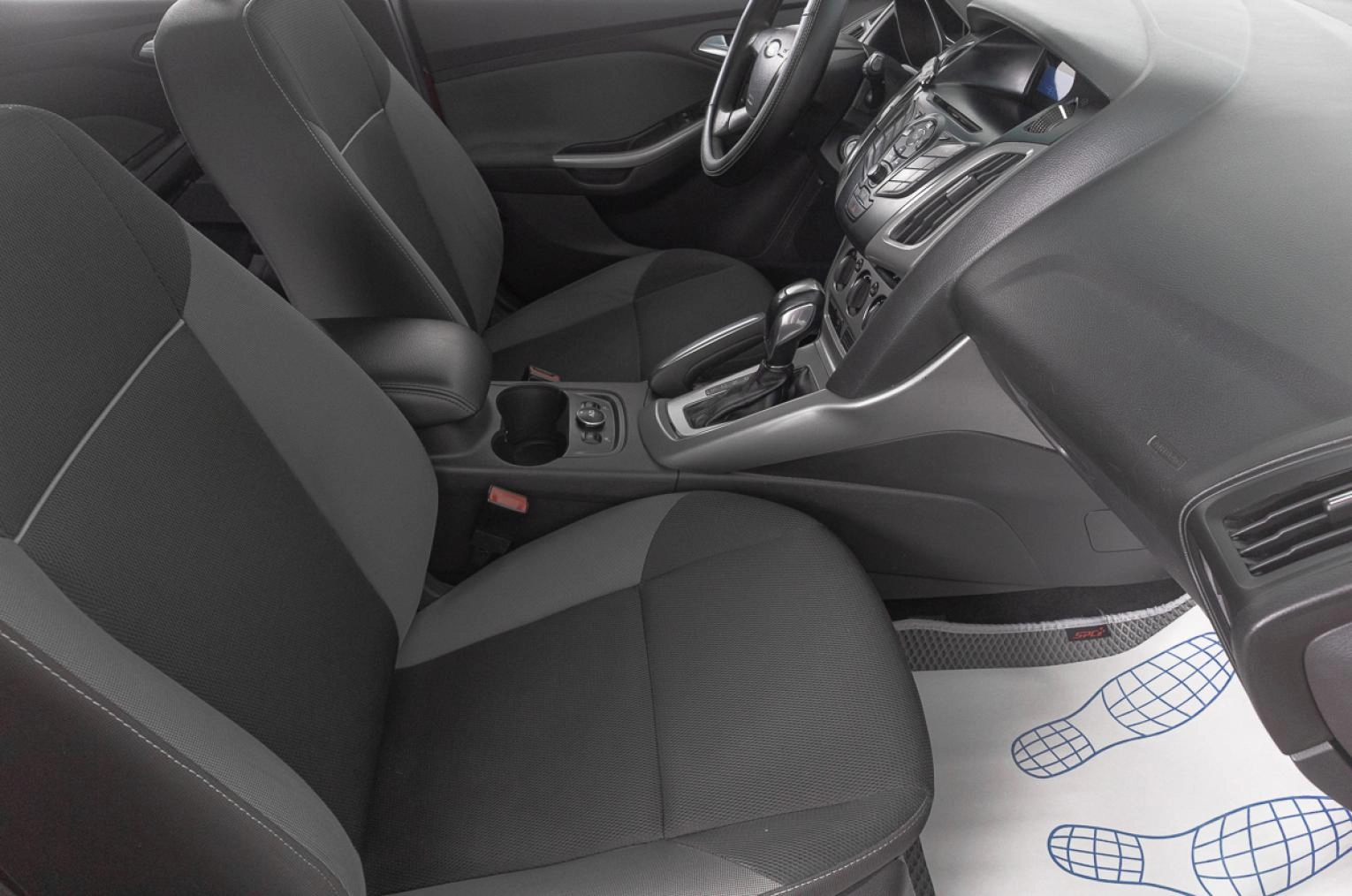 Ford Focus 15 из 17