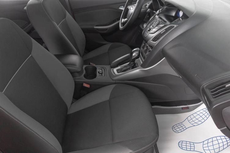 Ford Focus 15 из 17