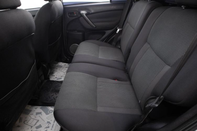 Toyota RAV4 19 из 21