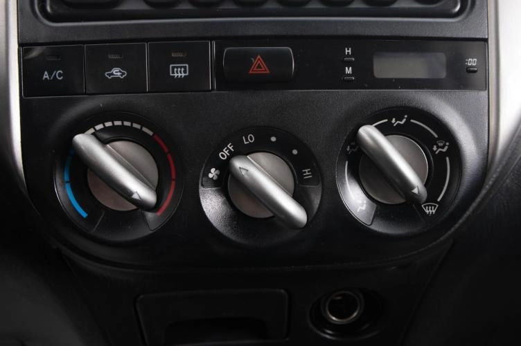 Toyota RAV4 15 из 21