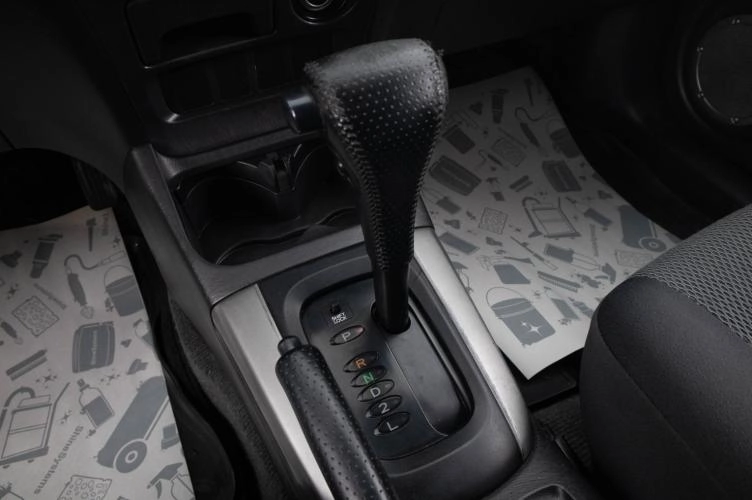 Toyota RAV4 16 из 21