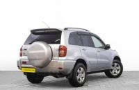 Toyota RAV4 4 из 21