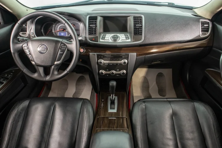 Nissan Teana 10 из 30