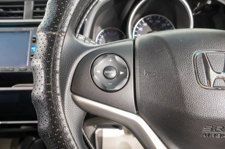 Honda Fit 15 из 25
