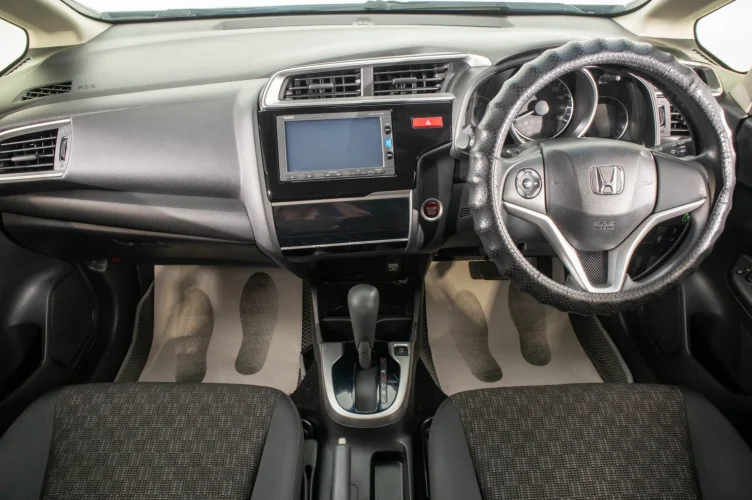 Honda Fit 10 из 25