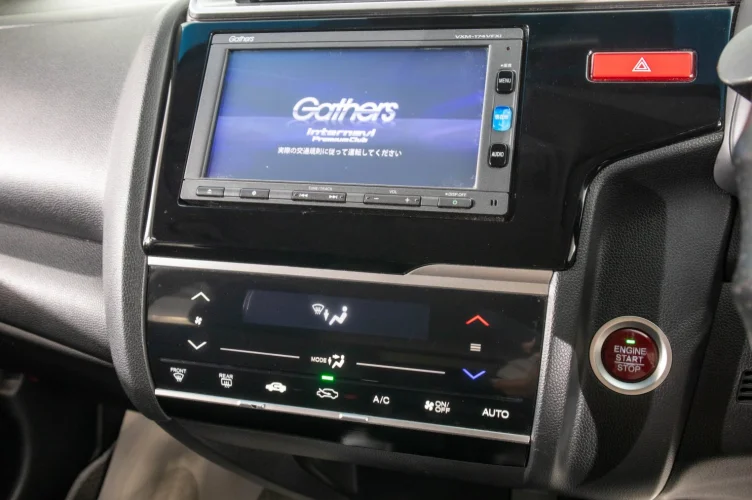 Honda Fit 18 из 25