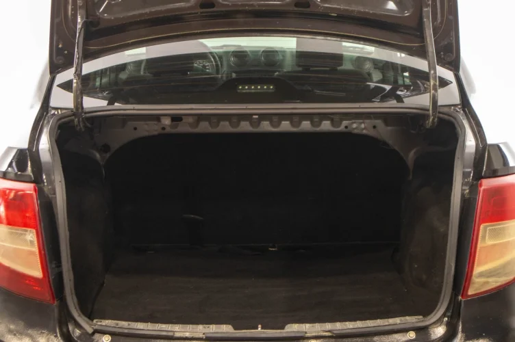ВАЗ (LADA) Granta 4 из 6