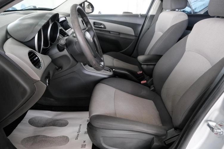 Chevrolet Cruze 7 из 22