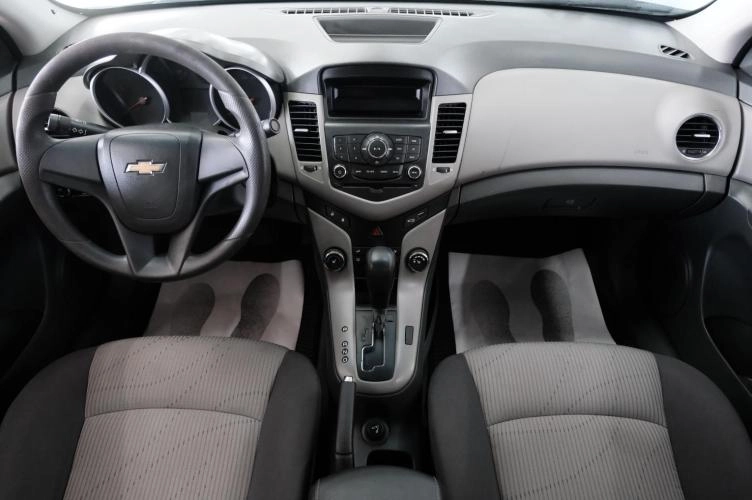 Chevrolet Cruze 13 из 22