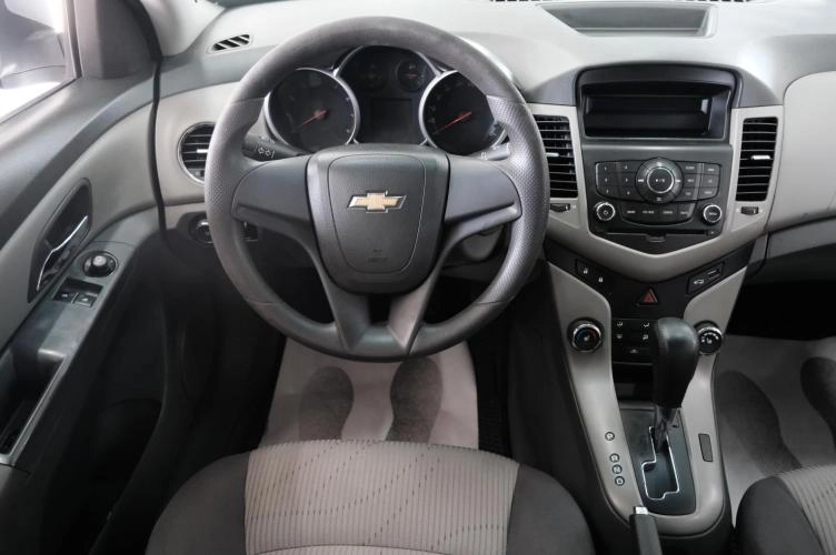Chevrolet Cruze 11 из 22