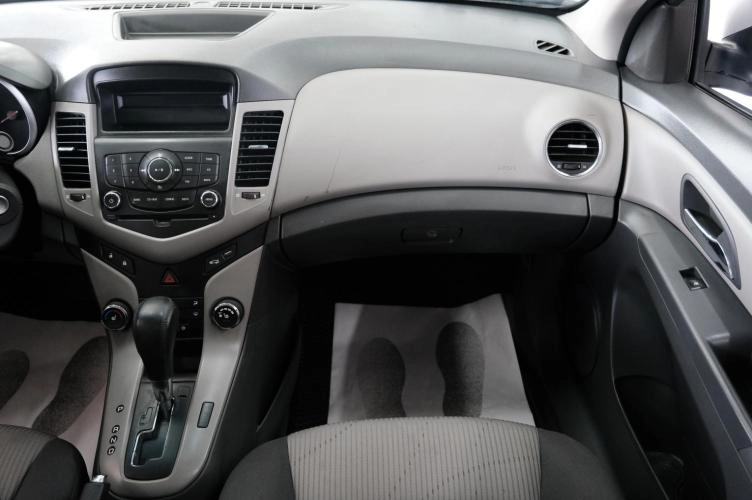 Chevrolet Cruze 17 из 22