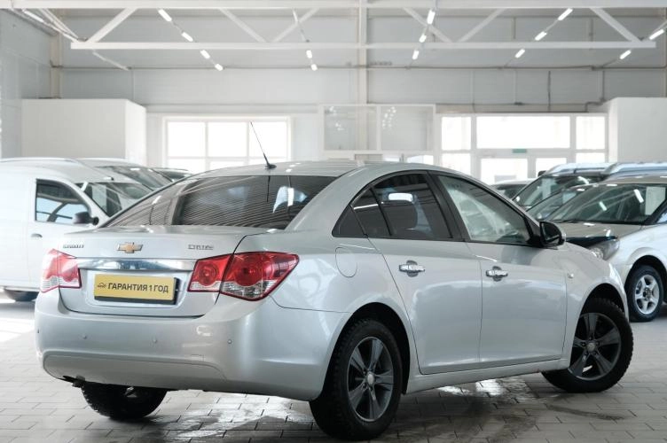 Chevrolet Cruze 6 из 22