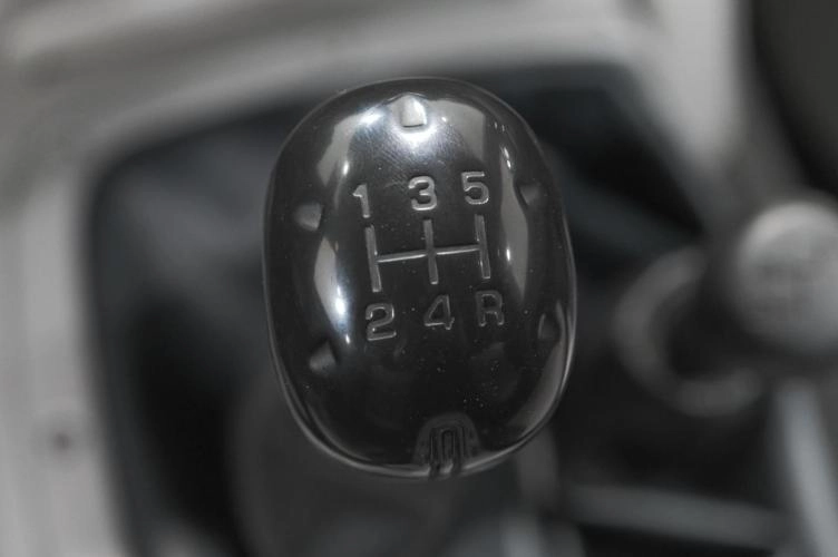 Mitsubishi L200 15 из 18