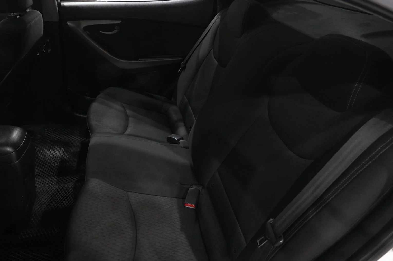 Hyundai Avante 24 из 26