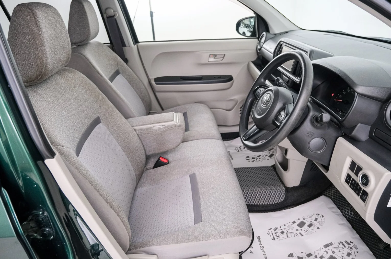 Toyota Passo 7 из 22