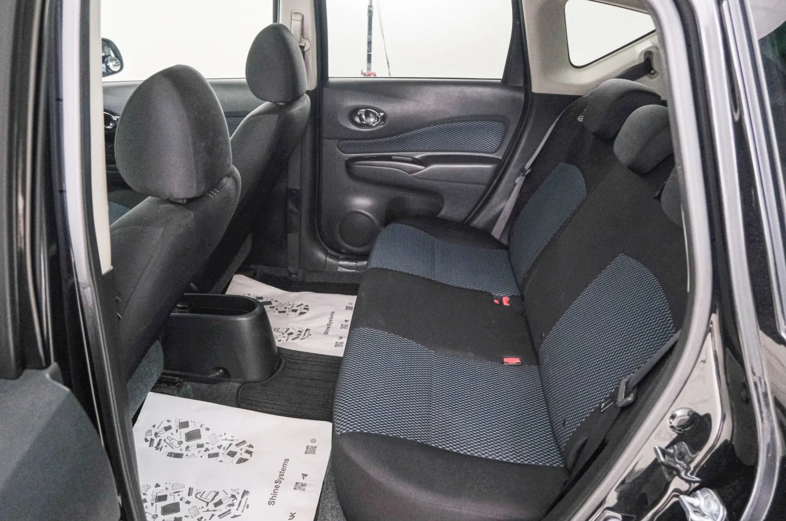Nissan Note 20 из 22