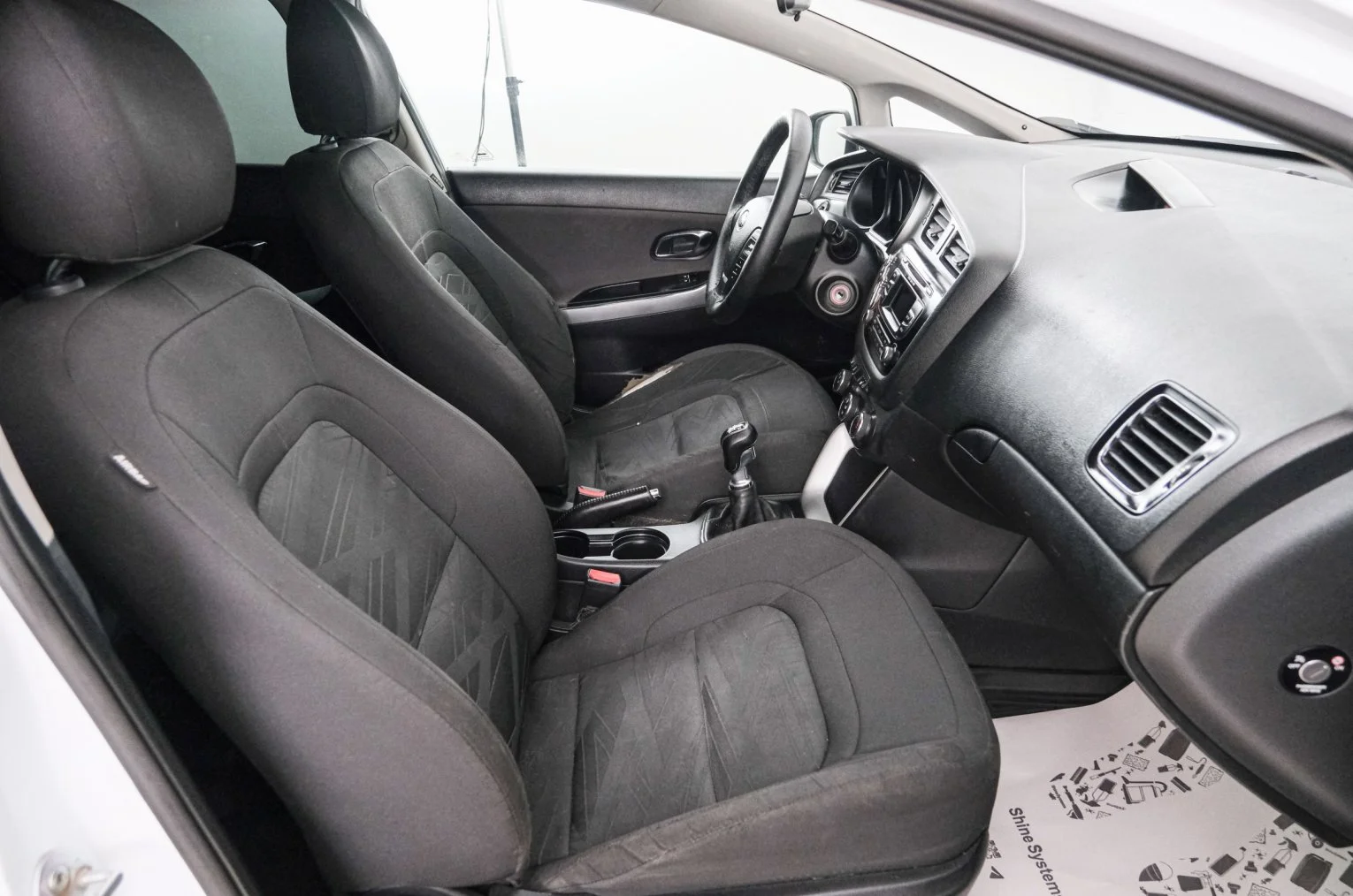 KIA cee'd 13 из 20