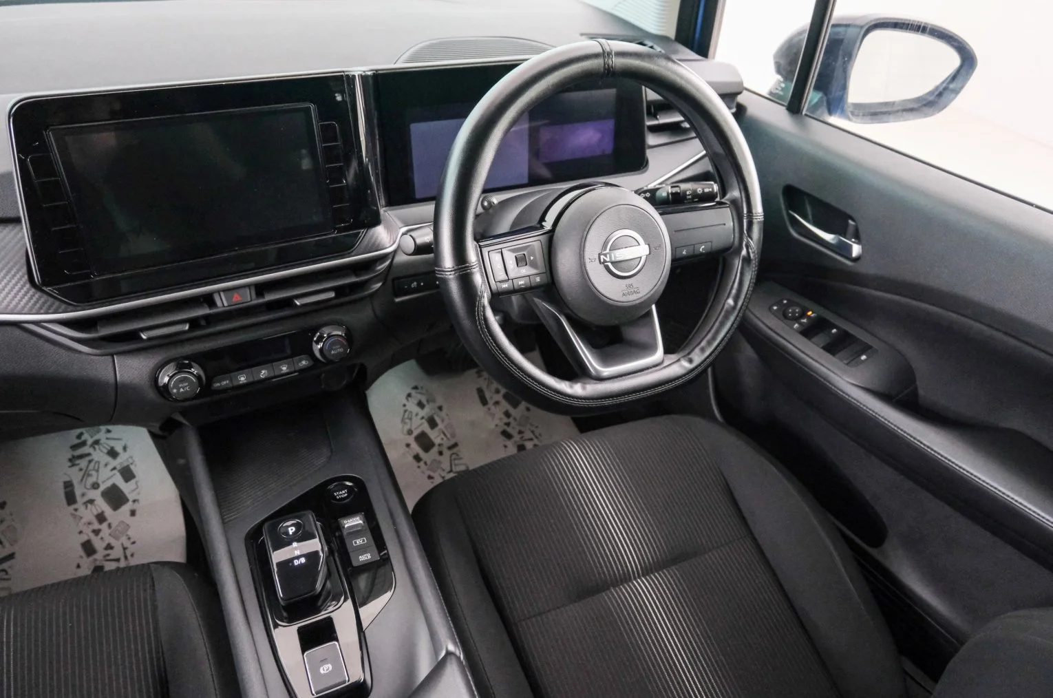 Nissan Note 9 из 21