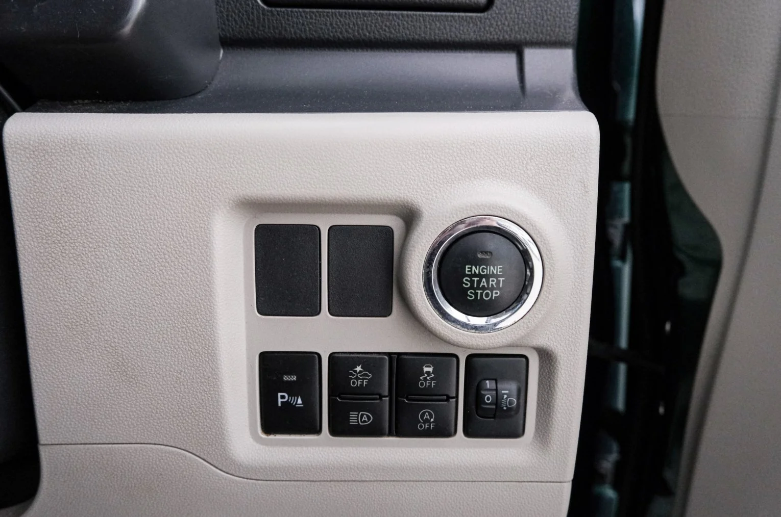 Toyota Passo 18 из 22