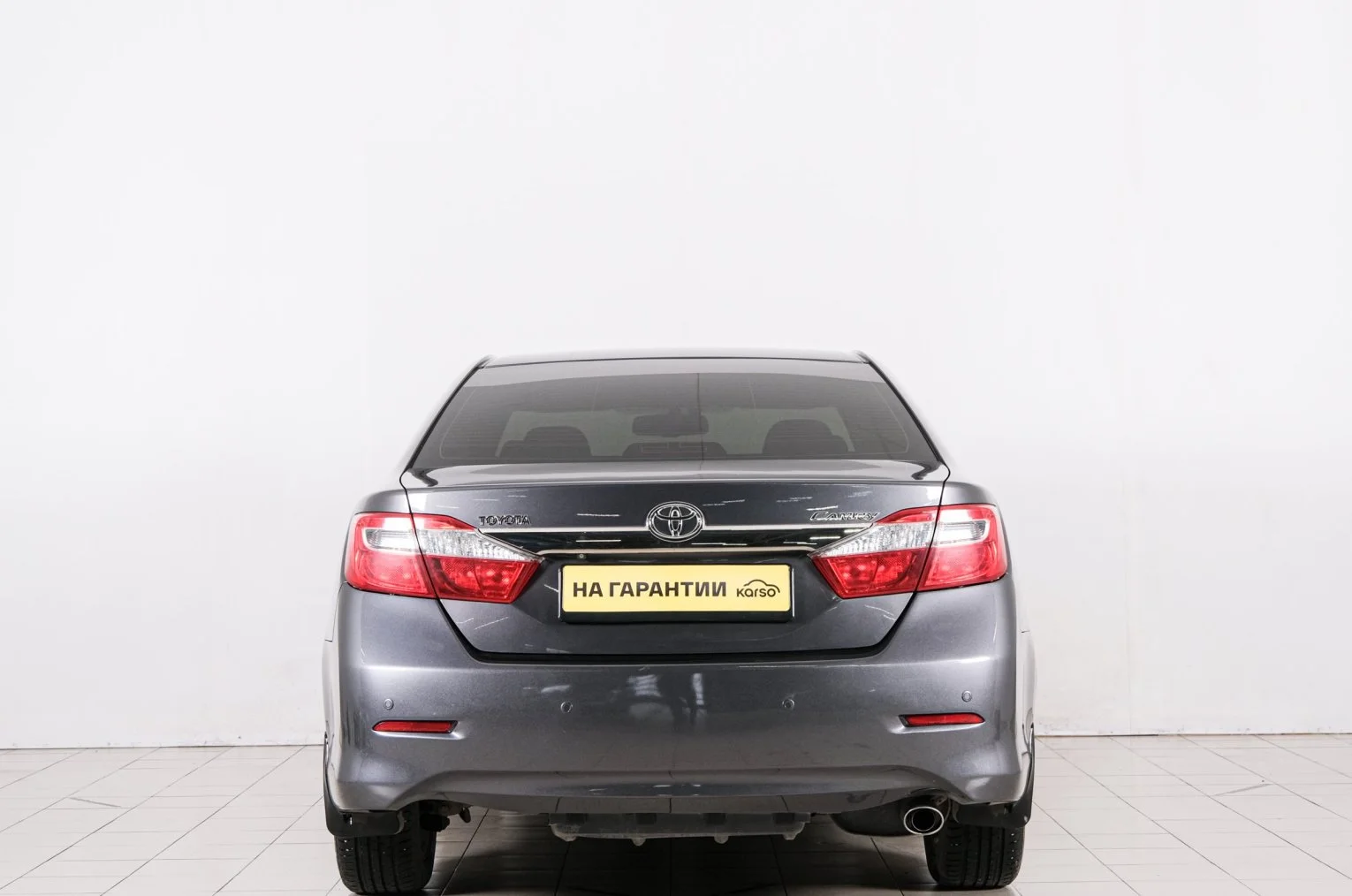 Toyota Camry 5 из 6