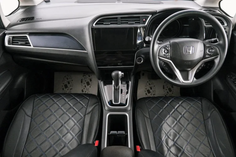 Honda Shuttle 10 из 21