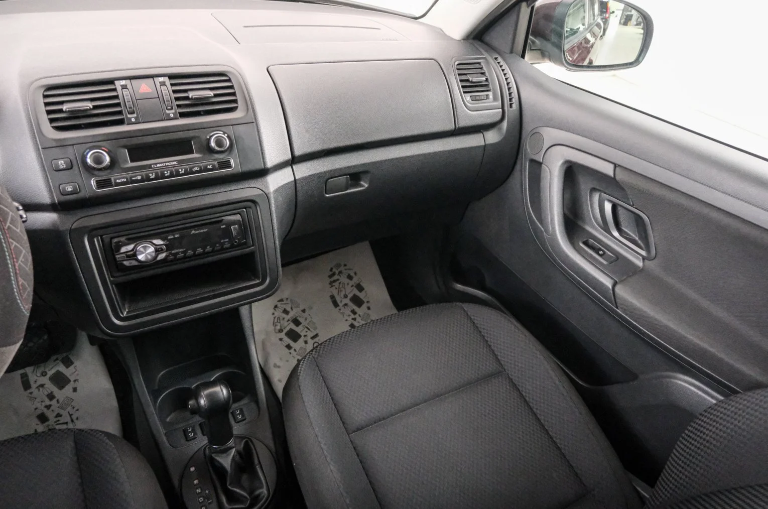 Skoda Fabia 11 из 22