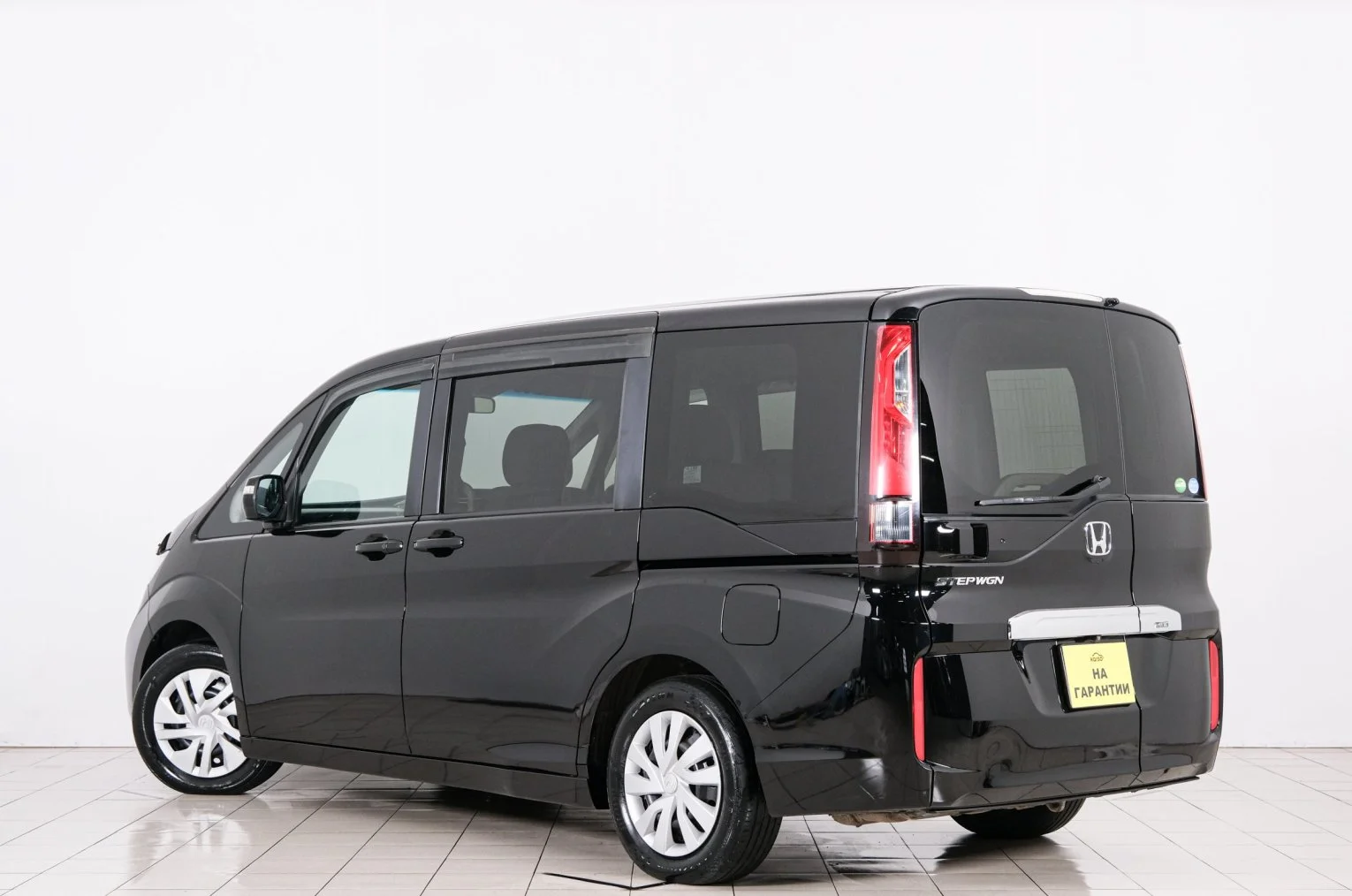 Honda Stepwgn 4 из 6