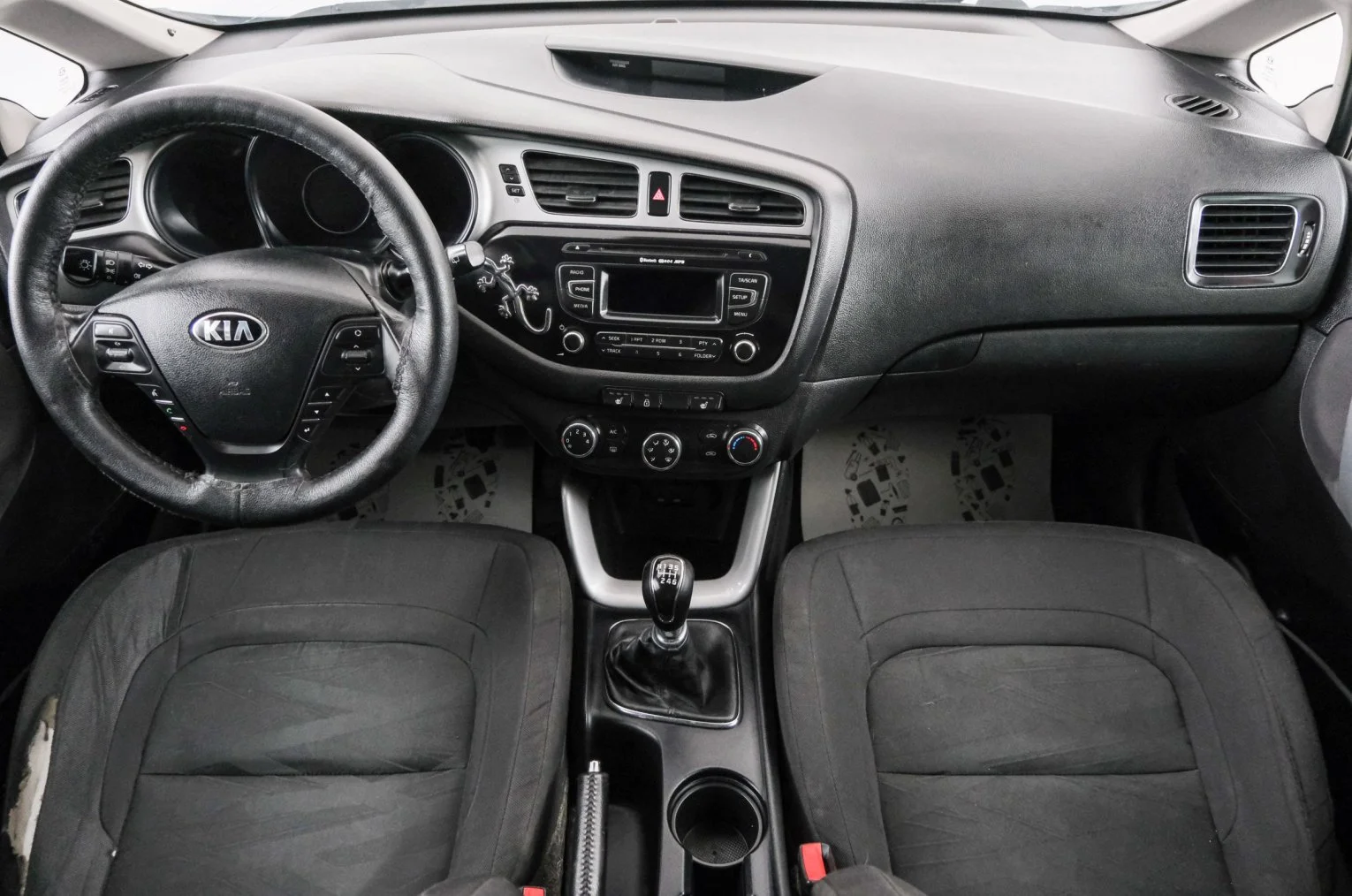 KIA cee'd 10 из 20