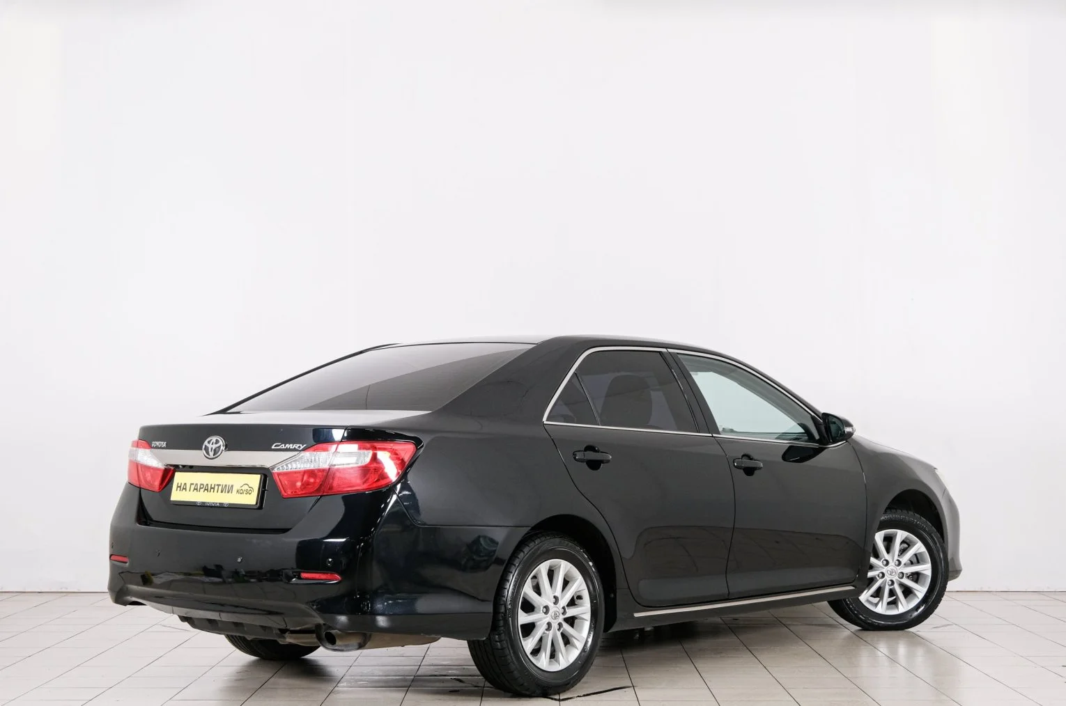 Toyota Camry 6 из 6