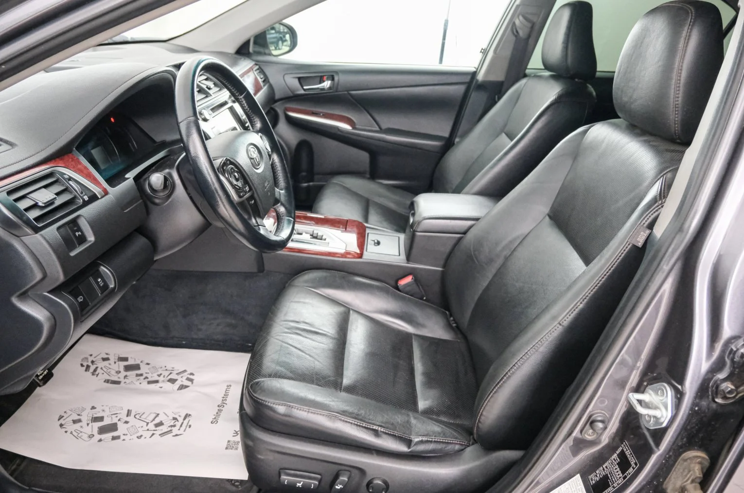 Toyota Camry 7 из 22