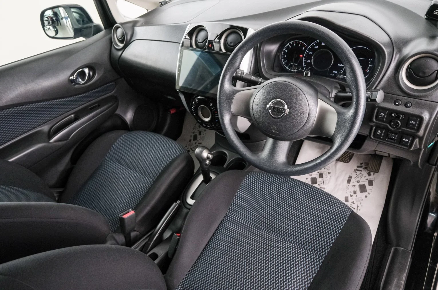 Nissan Note 8 из 22