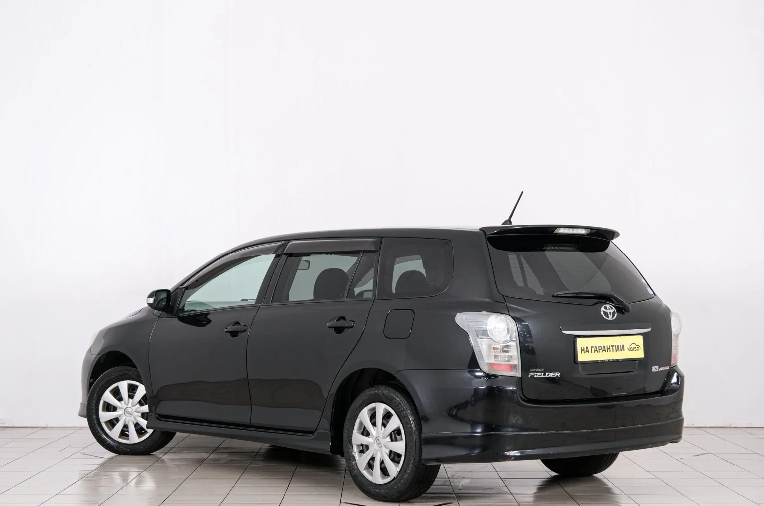 Toyota Corolla Fielder 4 из 6