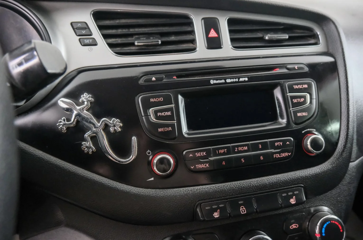 KIA cee'd 15 из 20