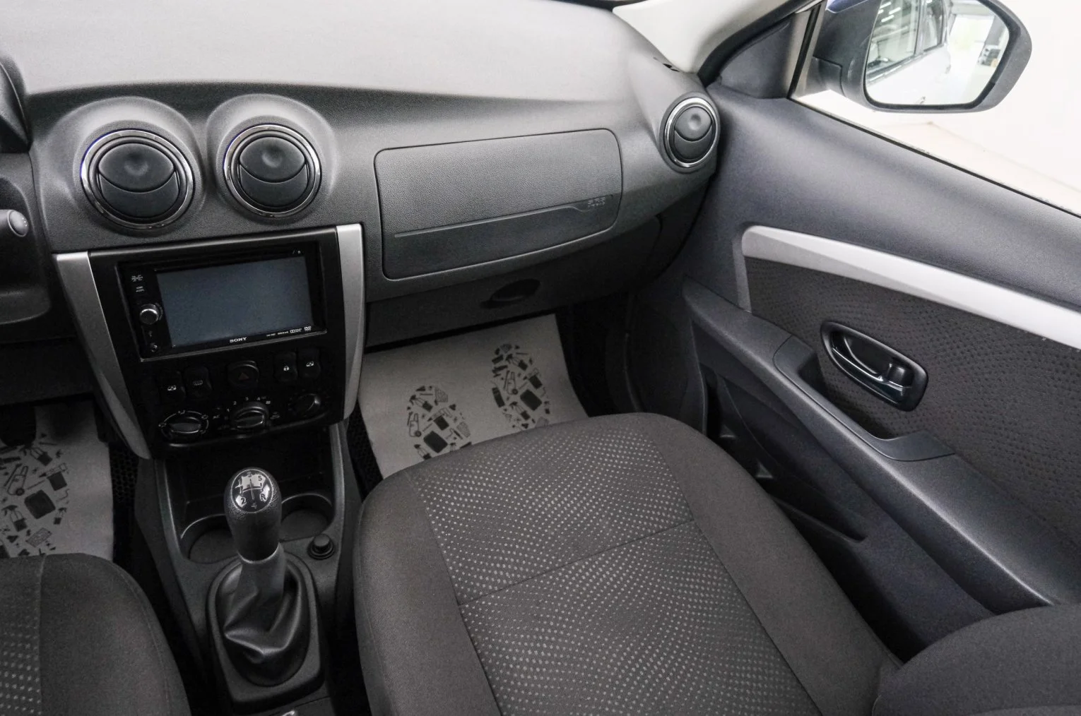 Nissan Almera 11 из 20