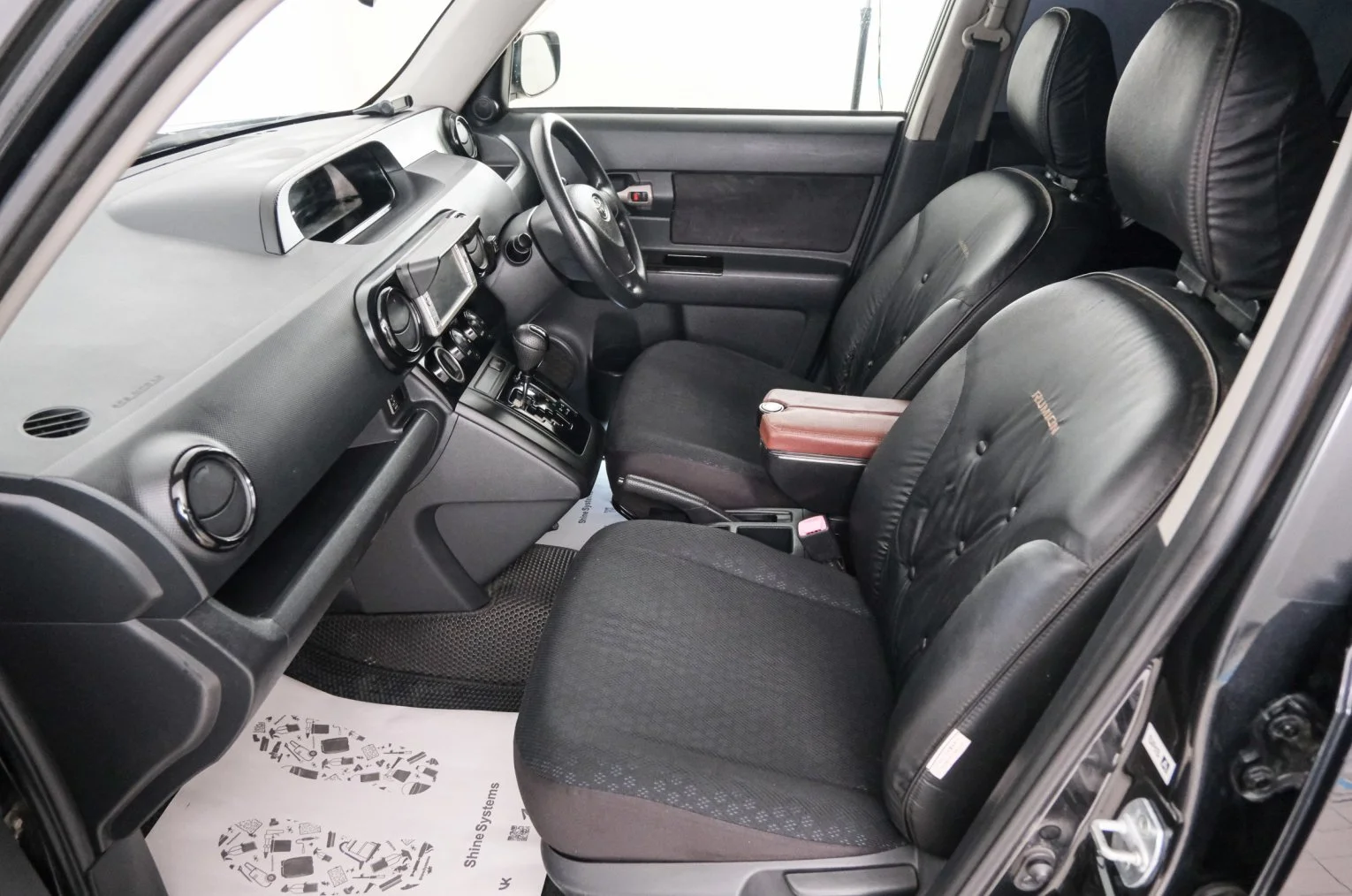 Toyota Corolla Rumion 13 из 21