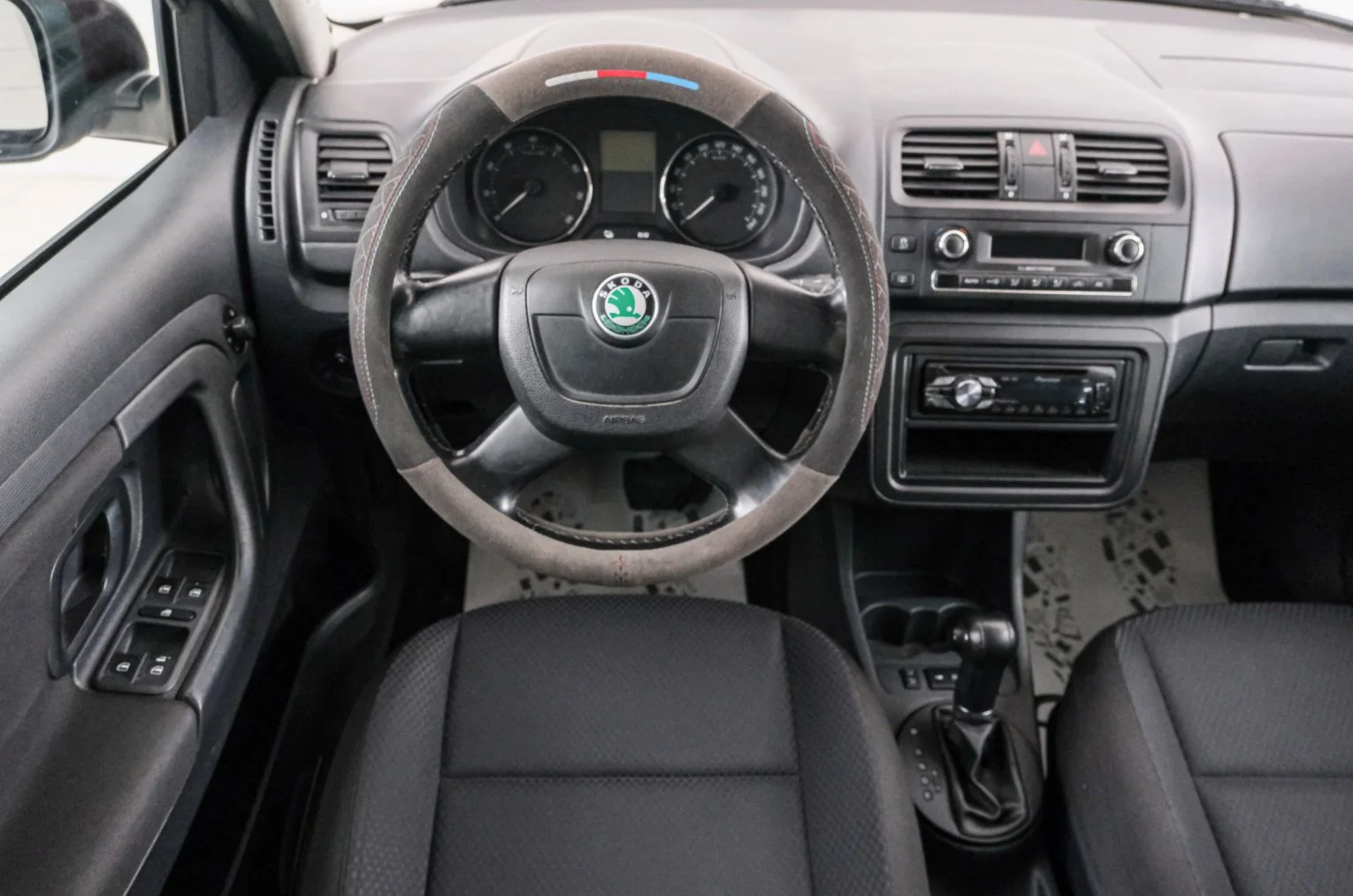 Skoda Fabia 14 из 22