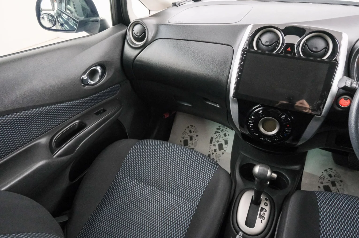Nissan Note 11 из 22