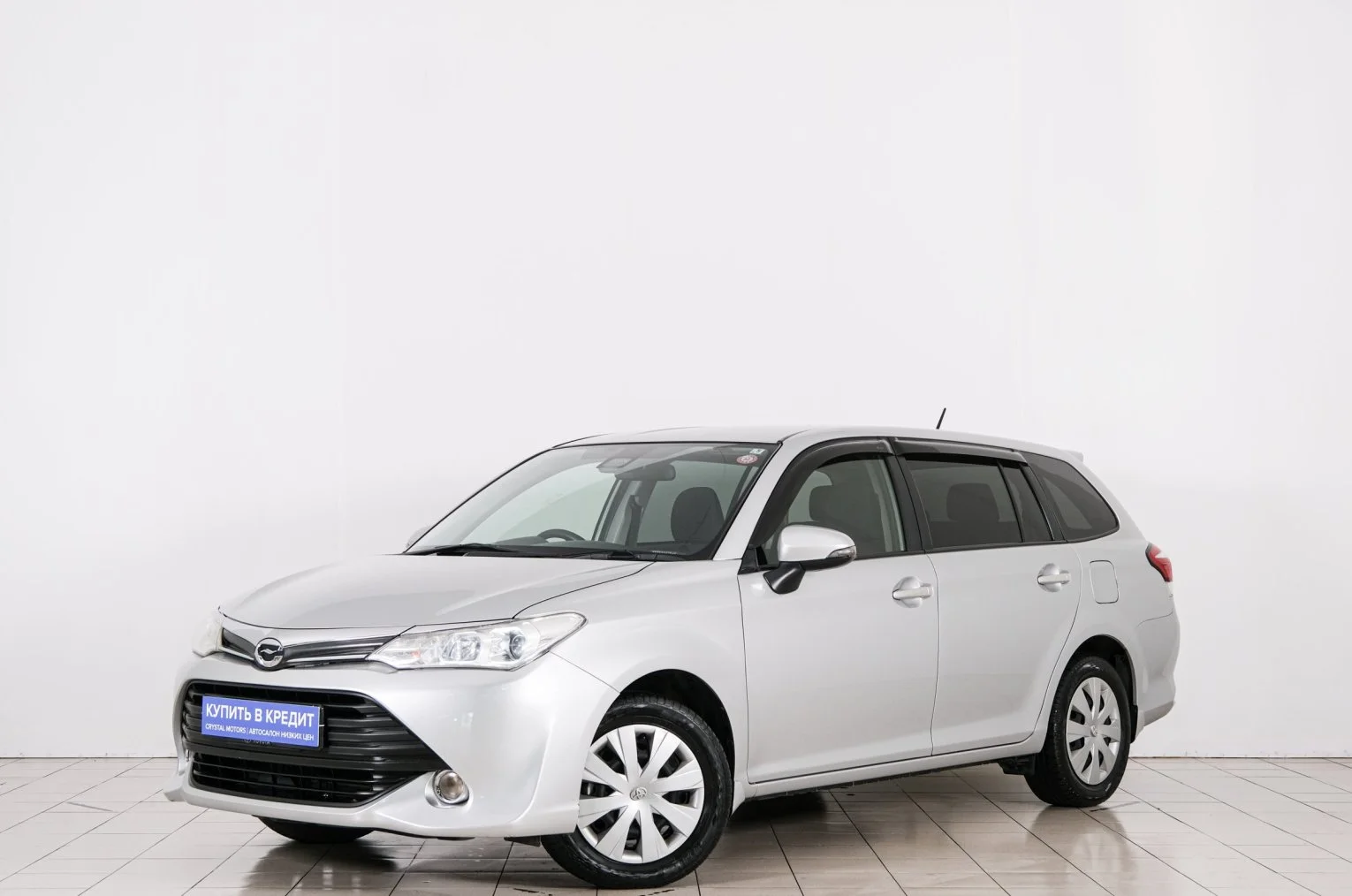Toyota Corolla Fielder 3 из 6