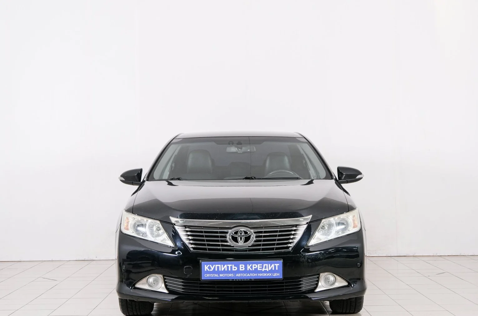 Toyota Camry 2 из 6