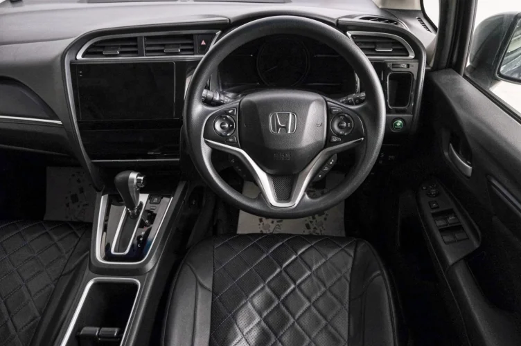 Honda Shuttle 14 из 21