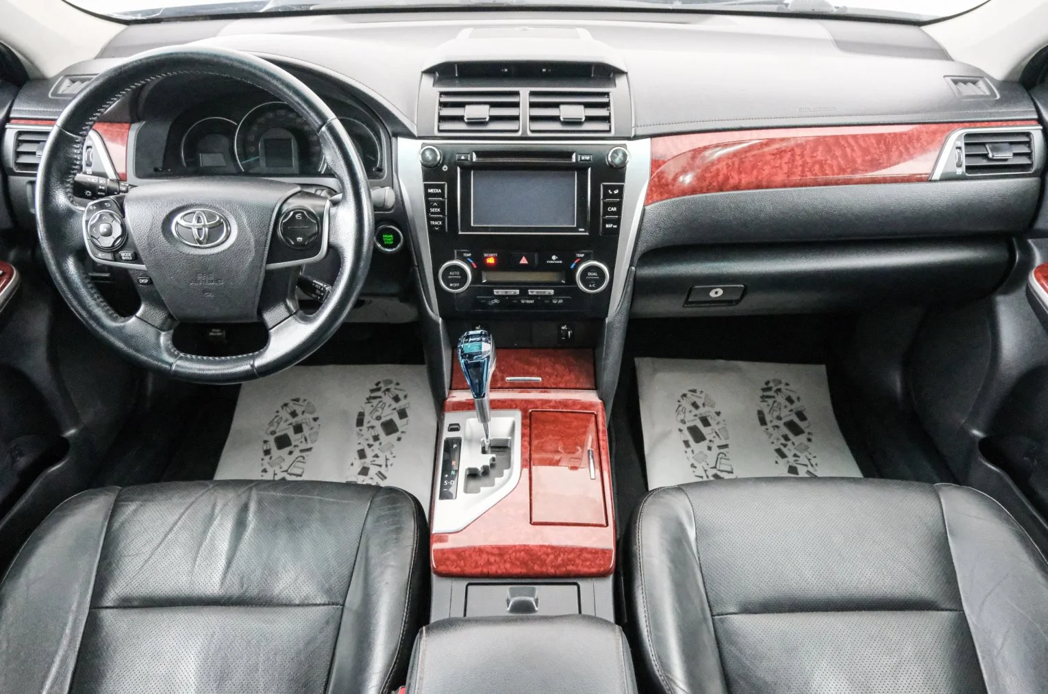 Toyota Camry 10 из 22