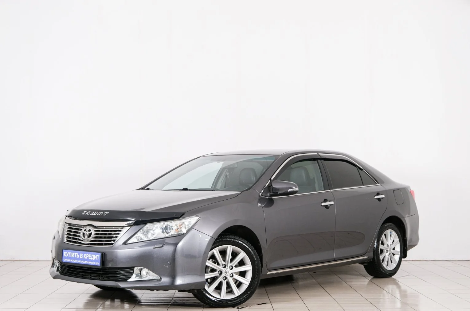 Toyota Camry 3 из 6