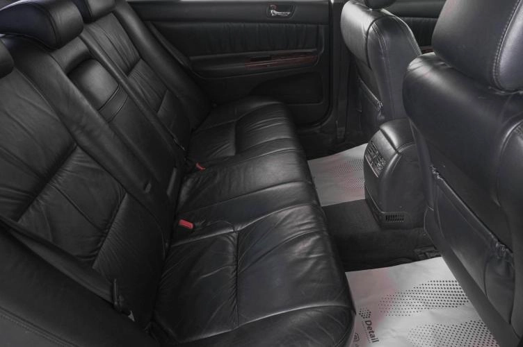 Toyota Camry 10 из 25