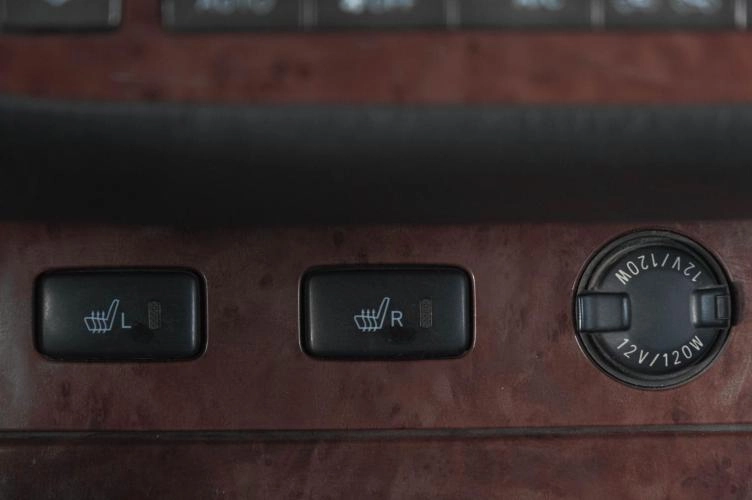 Toyota Camry 20 из 25