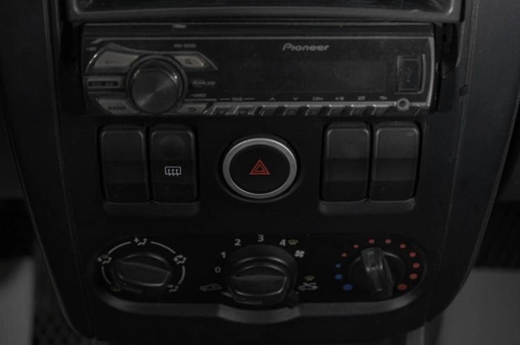 ВАЗ (LADA) Largus 16 из 18