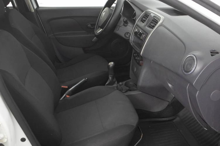 Renault Logan 11 из 19