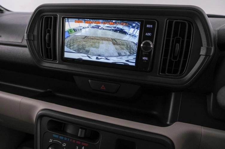 Toyota Passo 15 из 21