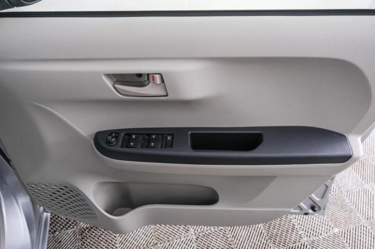 Toyota Passo 18 из 21