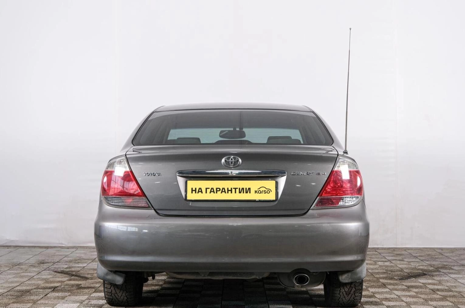 Toyota Camry 5 из 23